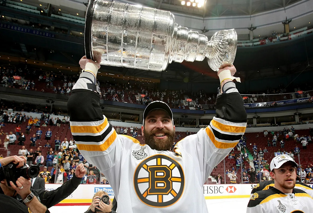 Hockey Hall of Fame 2025: Shocking Snubs and Unforgettable Legends Revealed in This Year's Inductees!