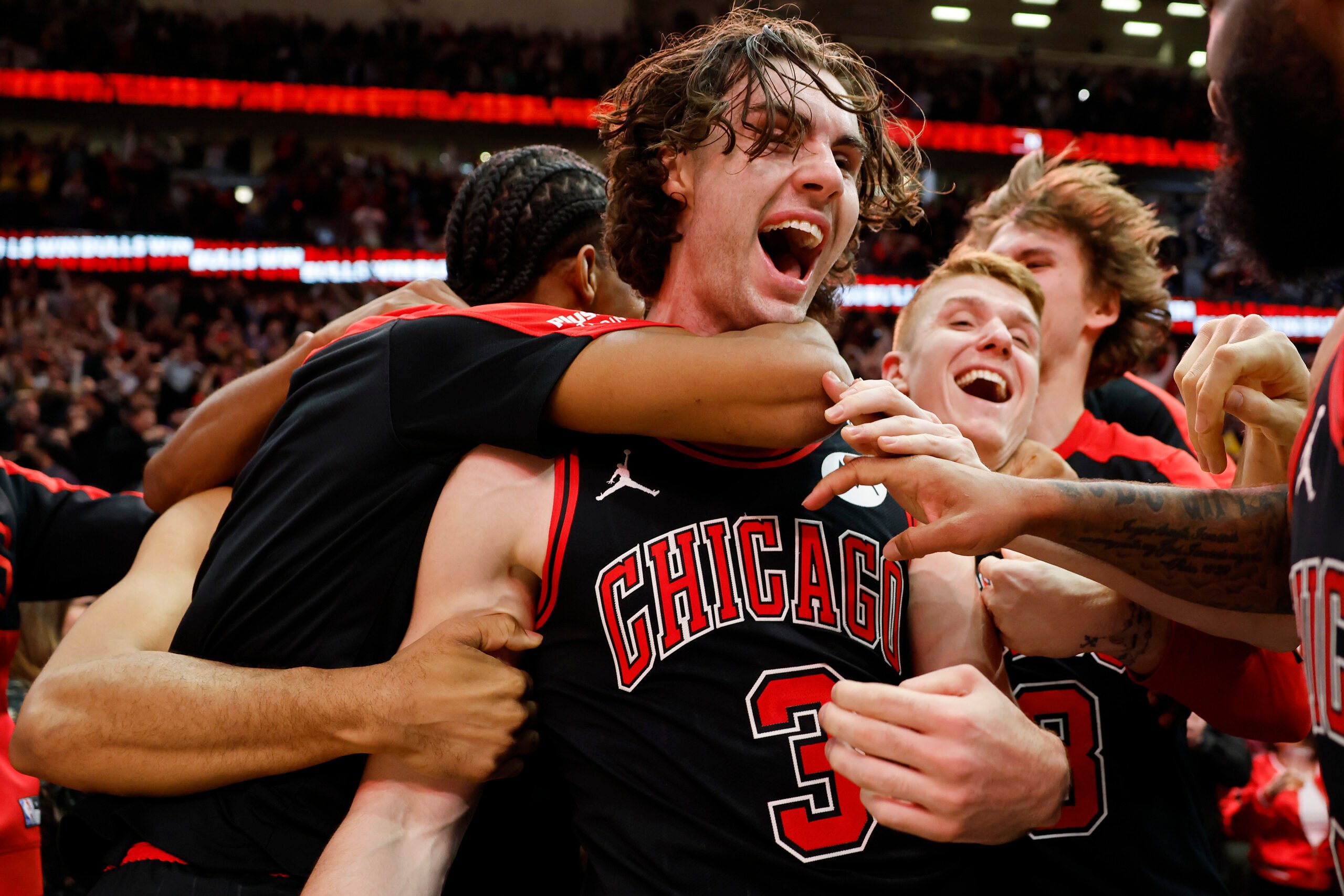 Inside Scoop: Bulls’ Surprising Move to Land Josh Giddey Revealed