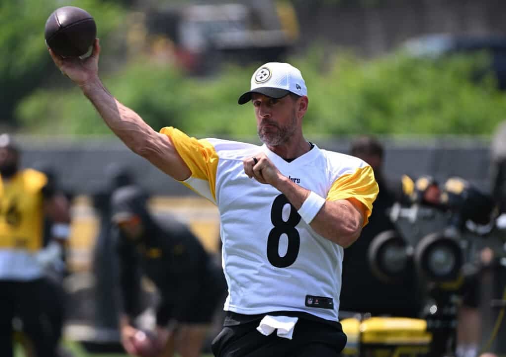 Joe Haden Drops Surprising Advice for Aaron Rodgers That Could Change Steelers' Season