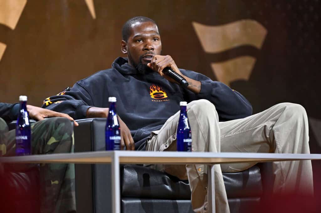 Kevin Durant Puts the Brakes on Surprising Trade Talks—What’s Behind the Decision?