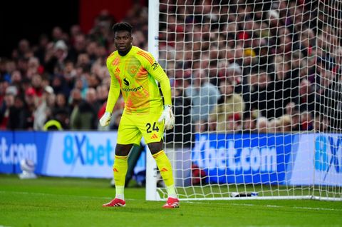 Manchester United's Goalkeeper Dilemma: A Shocking Transfer Twist You Won't Believe