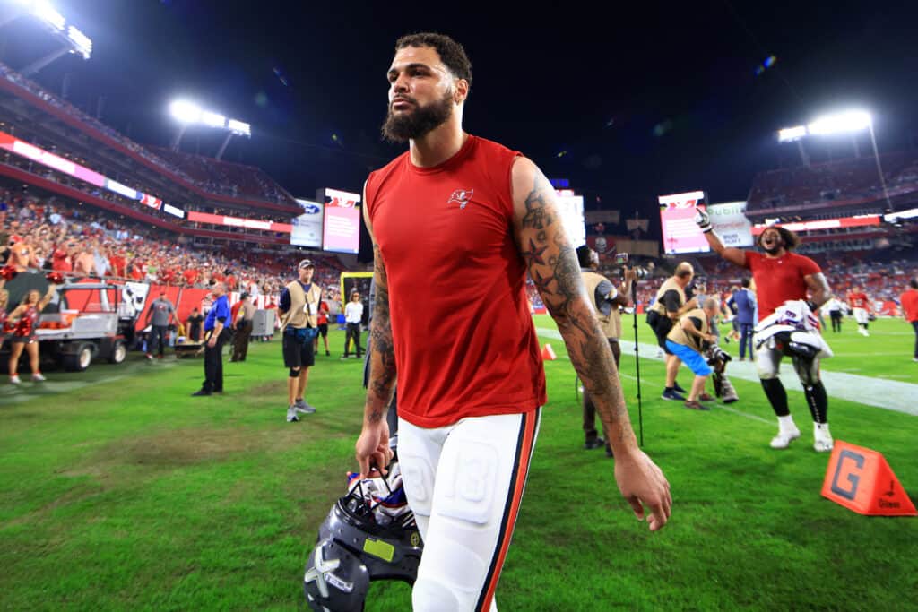 Mike Evans Reveals Surprising Truth About Bucs Rookie's Hidden Talent