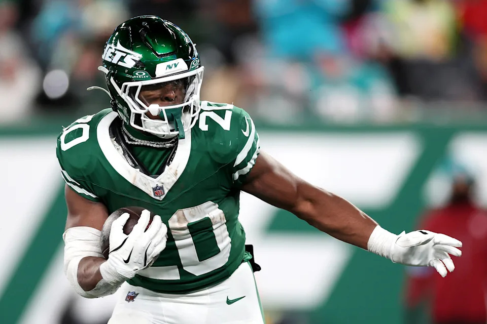 New York Jets at a Crossroads: Can a Bold Rebuild Turn Years of Disappointment into Triumph?