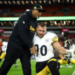 Steelers Confident Despite Watt’s Mysterious Absence: What’s Really Behind the Star’s Delay?