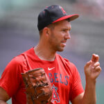 Tensions Ignite: Explosive Face-Off Erupts Between Angels and Red Sox Moments Before Fenway Showdown