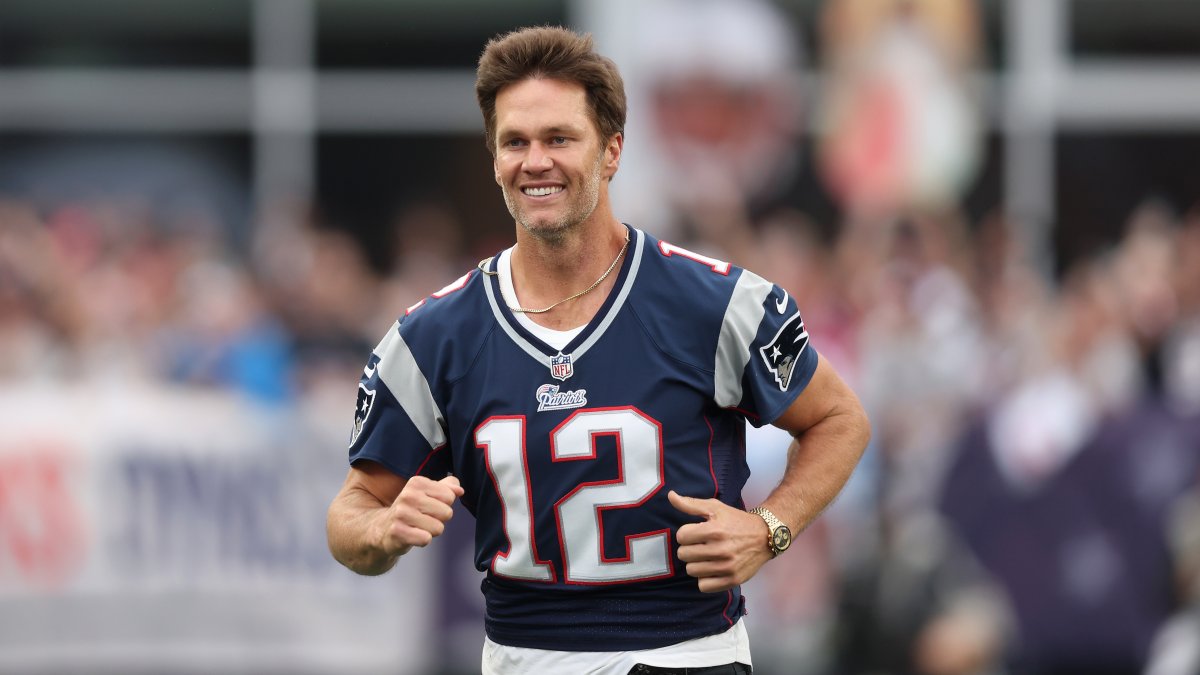 Tom Brady Statue Reveal at Gillette Stadium Sparks Mystery—What Will the Iconic Tribute Unveil?