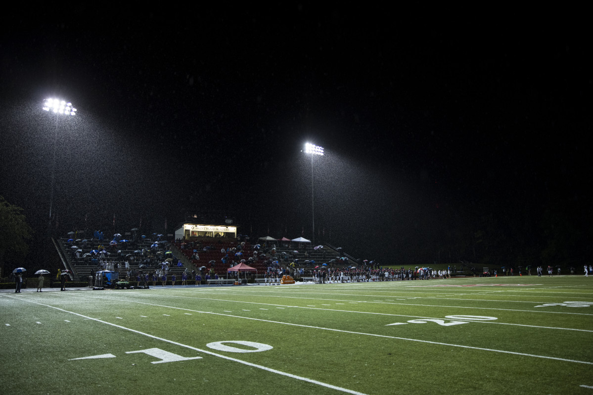 Tragic Loss: High School Football Star's Sudden Death at 17 Sparks Outpouring of Prayers and Questions