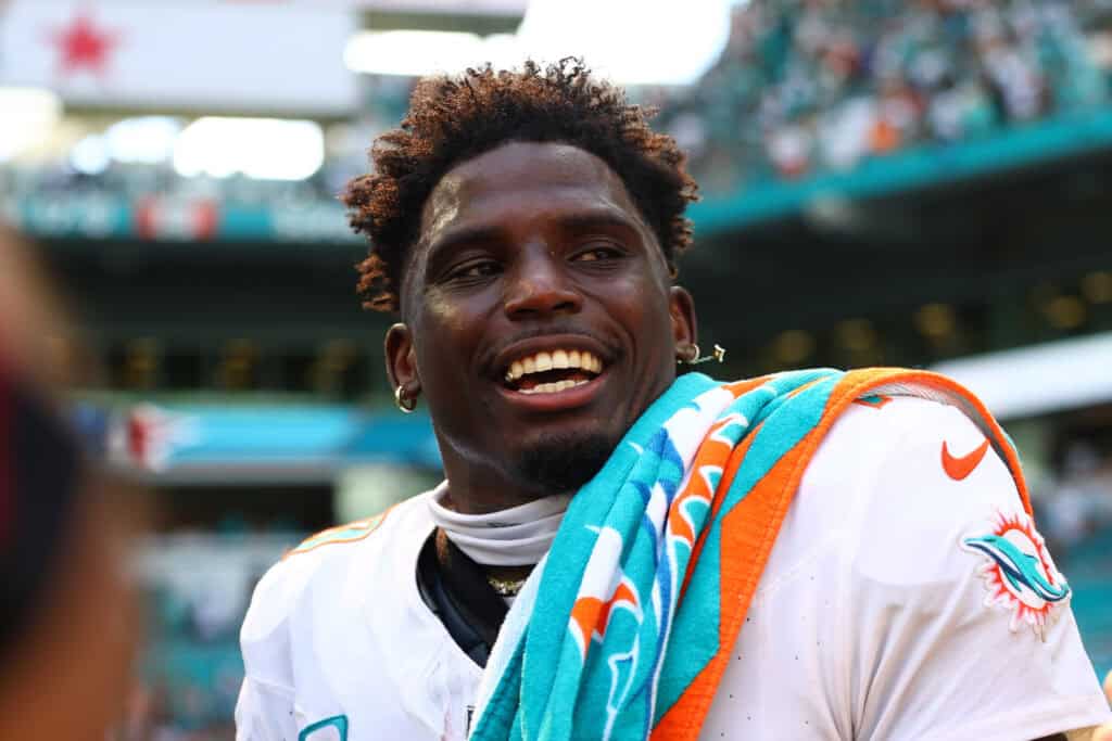 Tyreek Hill’s Bold Move to Block Dolphins Defender Trade Sparks Locker Room Drama