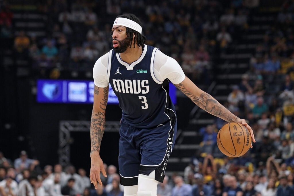 Anthony Davis Drops Mysterious Social Media Post—What Is He Really Trying to Say?