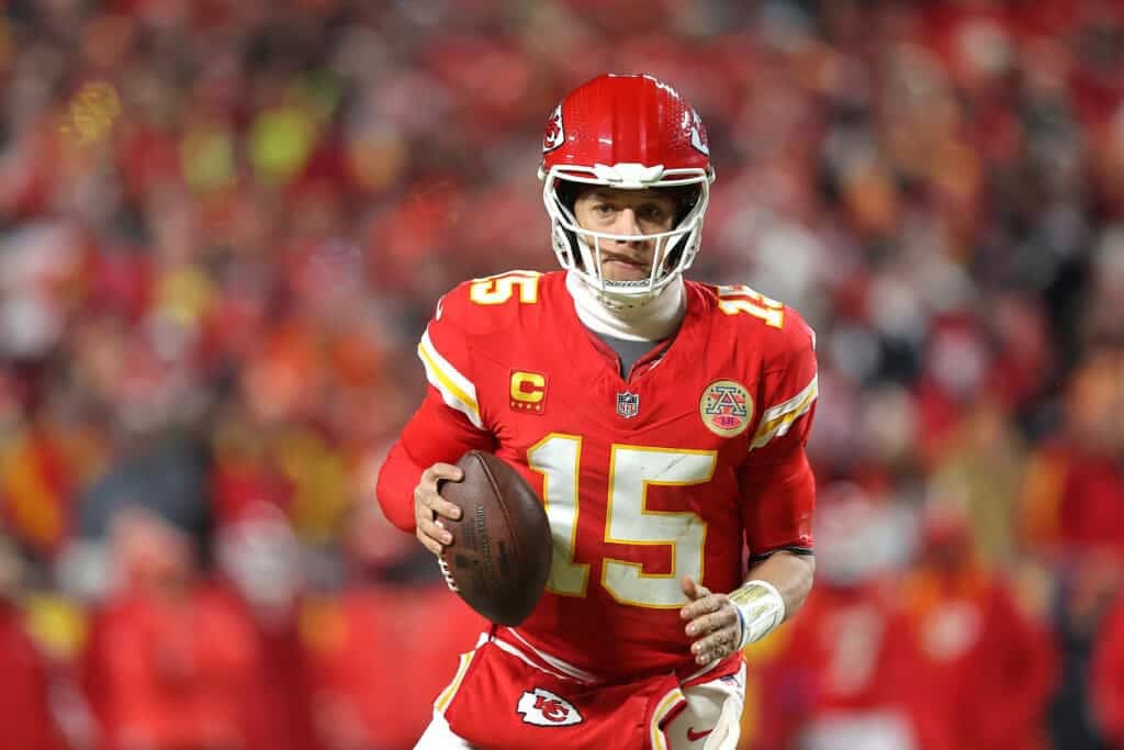 Chiefs WR Drops Cryptic Warning: What Mahomes Is Hiding This Season Will Shock You