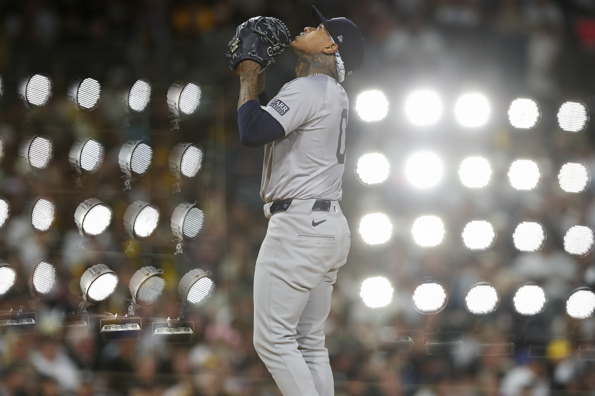 Dual Allegiance: How Pitching for Phillies and Yankees Could Outsmart Every Hitter