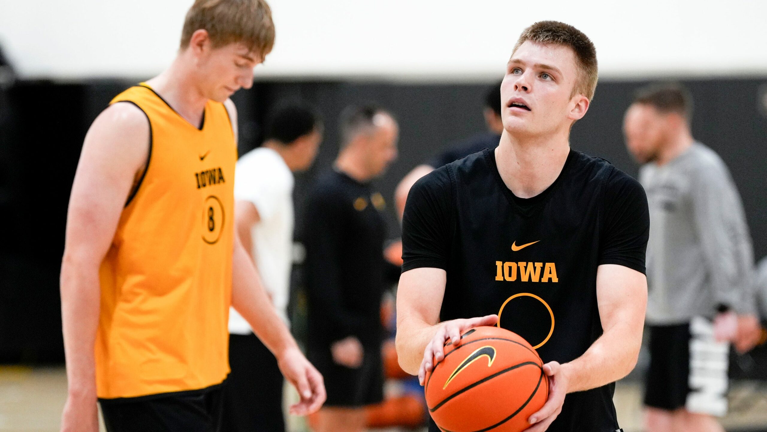 ESPN’s Dick Vitale Drops Surprising Endorsement on Iowa’s Latest Transfer Portal Gem—What This Means for the Team’s Future