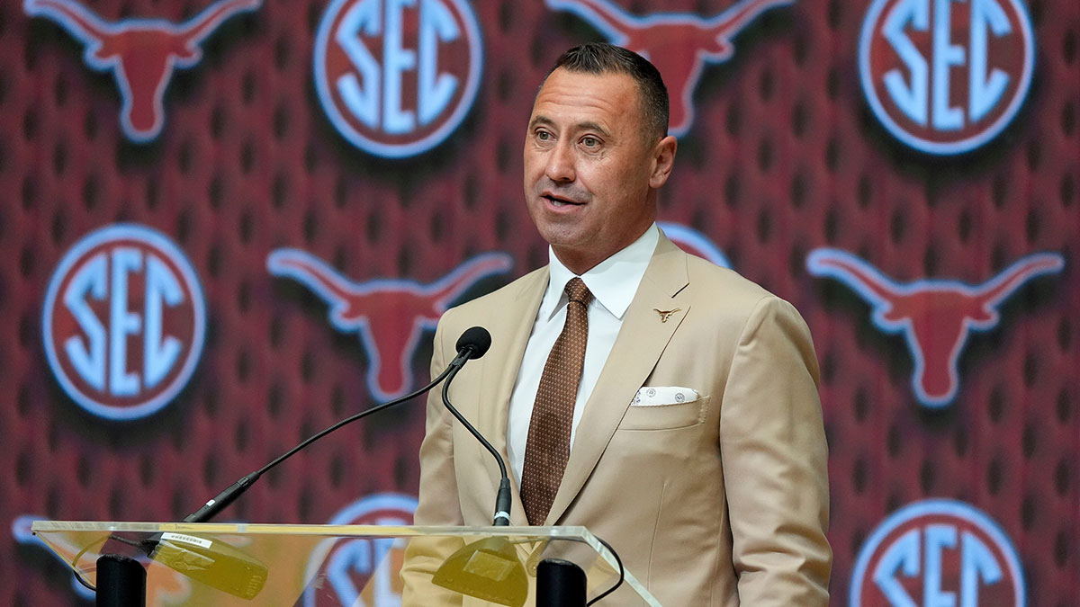 Greg Sankey’s Unexpected Apology to Texas HC Steve Sarkisian Sparks Speculation Behind the Scenes