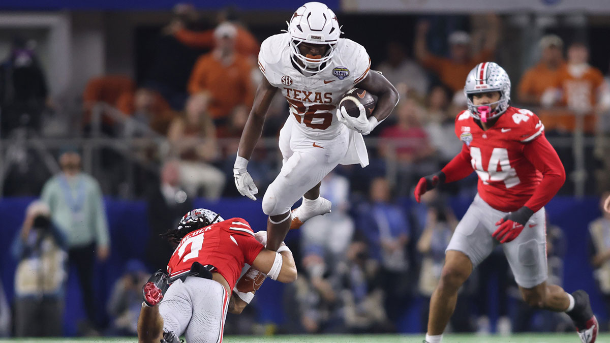How Texas Shocked Everyone by Outsprinting Ohio State in the Ultimate Running Back Showdown