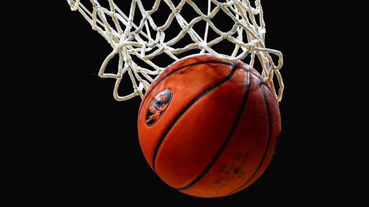 Is This 5-Foot-9 High Schooler Defying Gravity with the Dunk of the Summer?