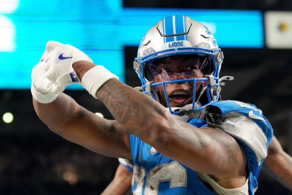 Jahmyr Gibbs Shatters NFL Records in Stunning Rookie Season—What He Did Next Will Leave You Speechless!