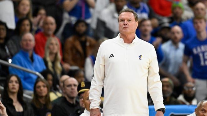 Kansas Coach Bill Self Reveals Surprising Breakthrough in Darryn Peterson’s Game Development