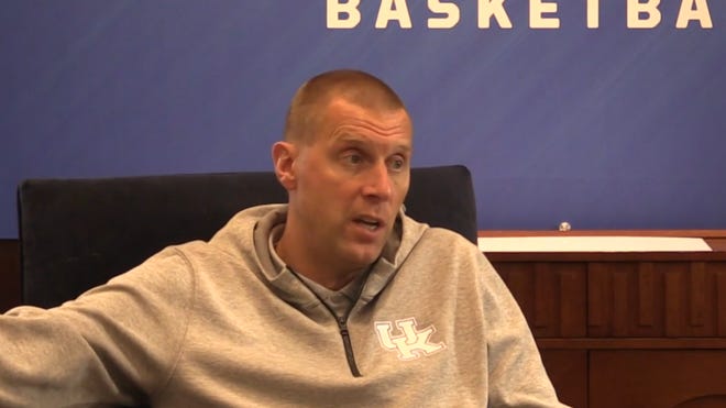 Kentucky Coach Mark Pope Reveals Why 'Yes Men' Are Forbidden in His Locker Room—What He Demands Will Surprise You