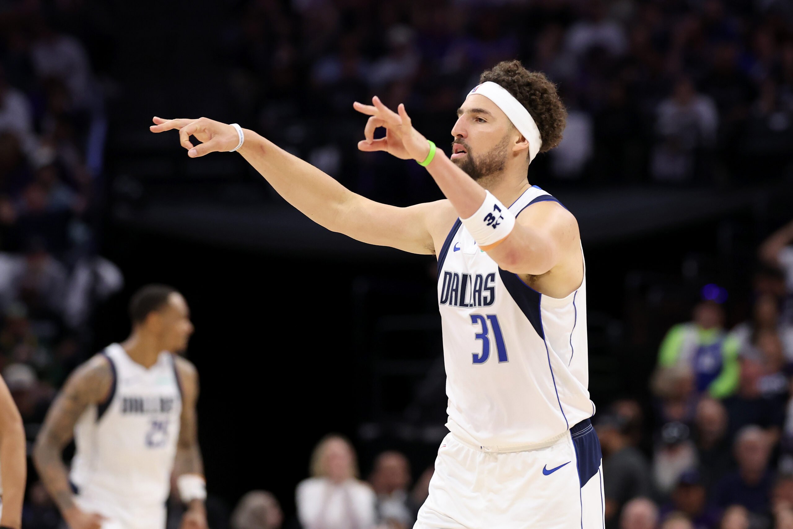Klay Thompson’s Surprising Message to Hornets Rookie Has Everyone Talking—What Did He Say?