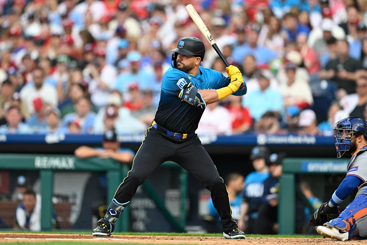 Kyle Schwarber’s Unstoppable Power Surge: Can Anyone Stop His Homer Streak?