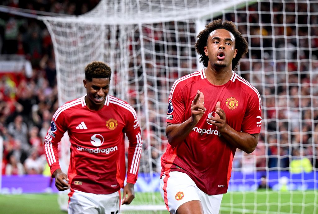 Manchester United on the Brink of Shocking Sale: Insider Revelations Spark Frenzy