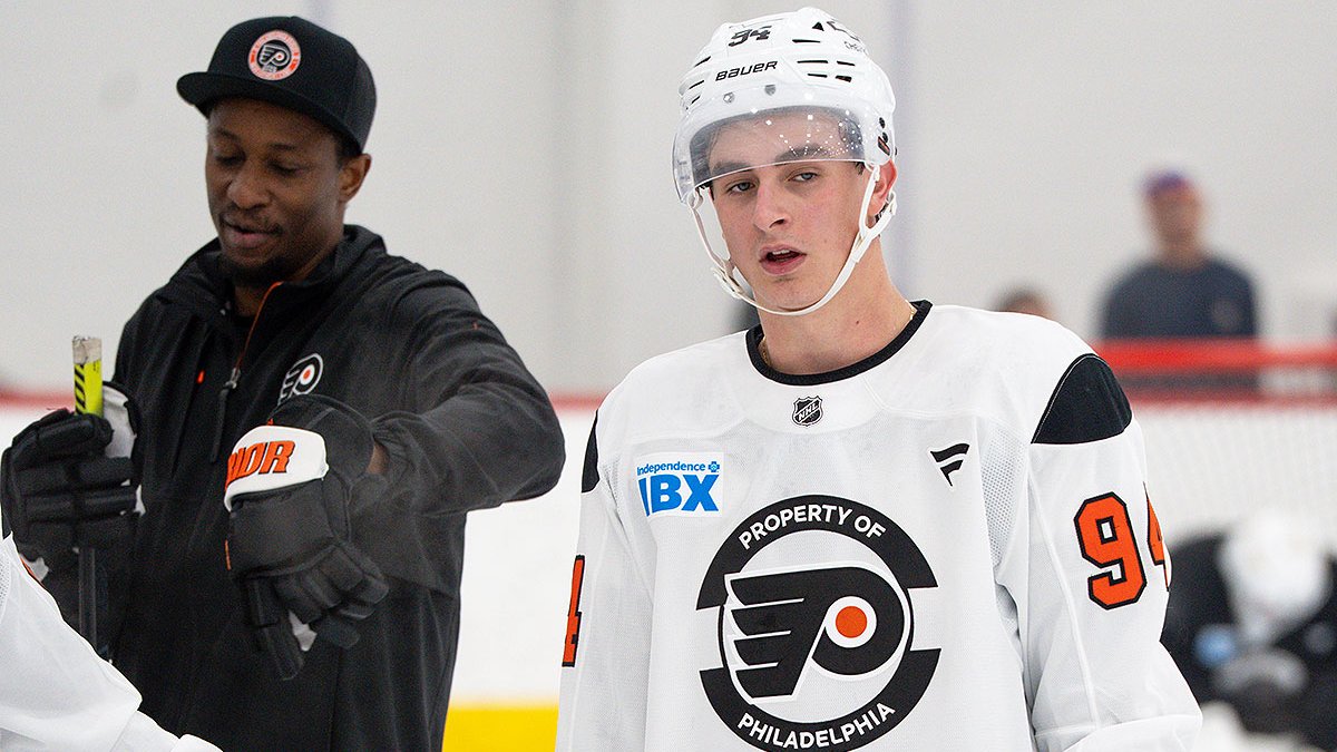 Martone’s Surprising Edge: Could He Be the Flyers’ Dark Horse for October?