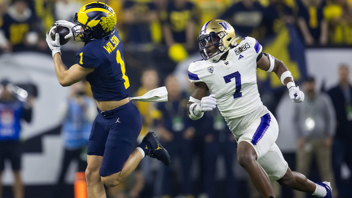 Michigan Pulls Off Stunning Upset to Land Elite 4-Star WR, Snatching Him Away from Penn State Rivalry Showdown