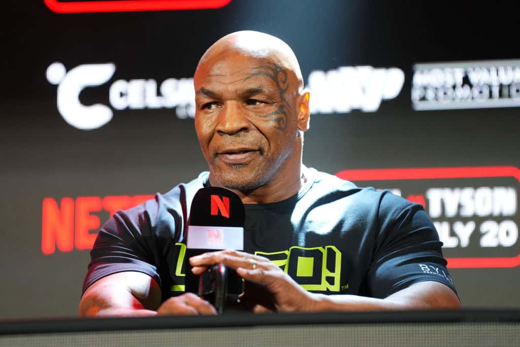 Mike Tyson Drops Jaw-Dropping Pick for NBA’s Greatest Player—You Won’t Believe Who Made the Cut!