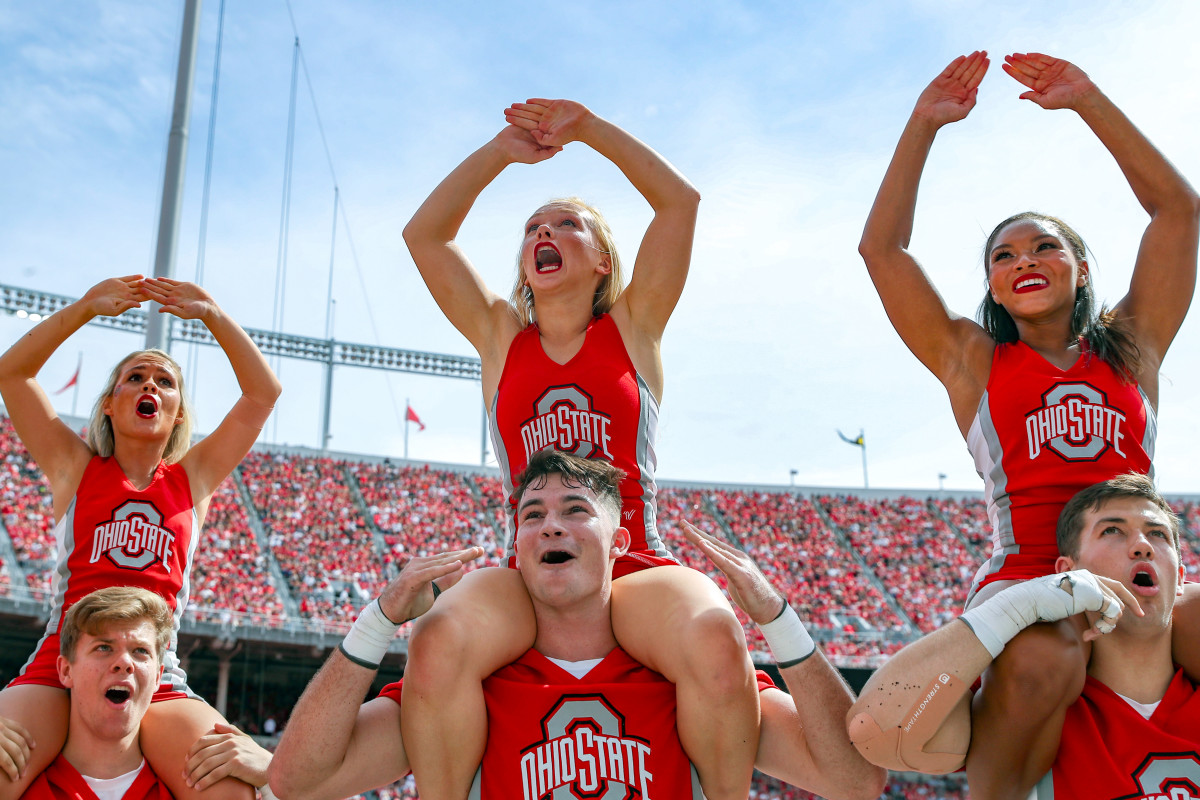 Ohio State Cheerleader's Offseason Photo Sparks Buzz—What Everyone's Talking About Will Surprise You