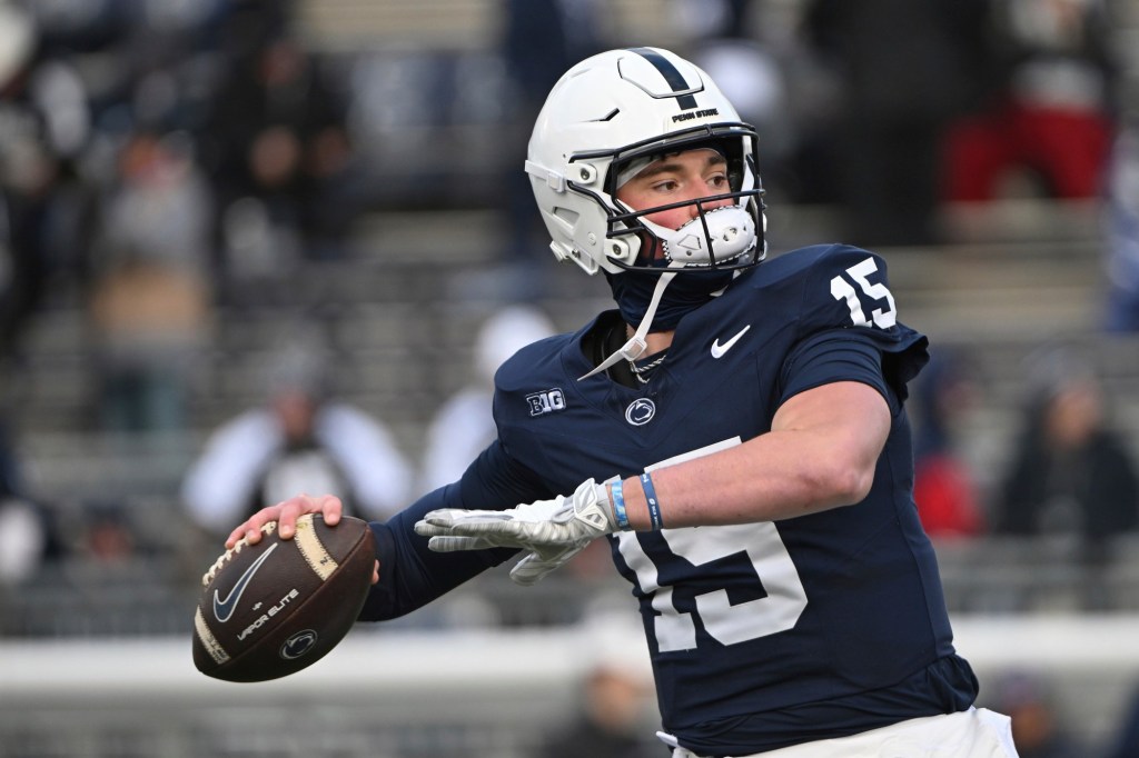 Penn State's Triple Threat: Which 3 Players Are Eyeing College Football's Most Prestigious Honor?