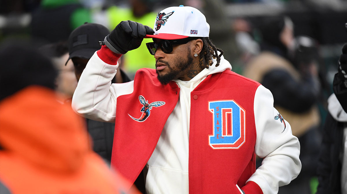Shockwaves at Delaware State: Starting QB Enters Transfer Portal—What’s Next for DeSean Jackson?