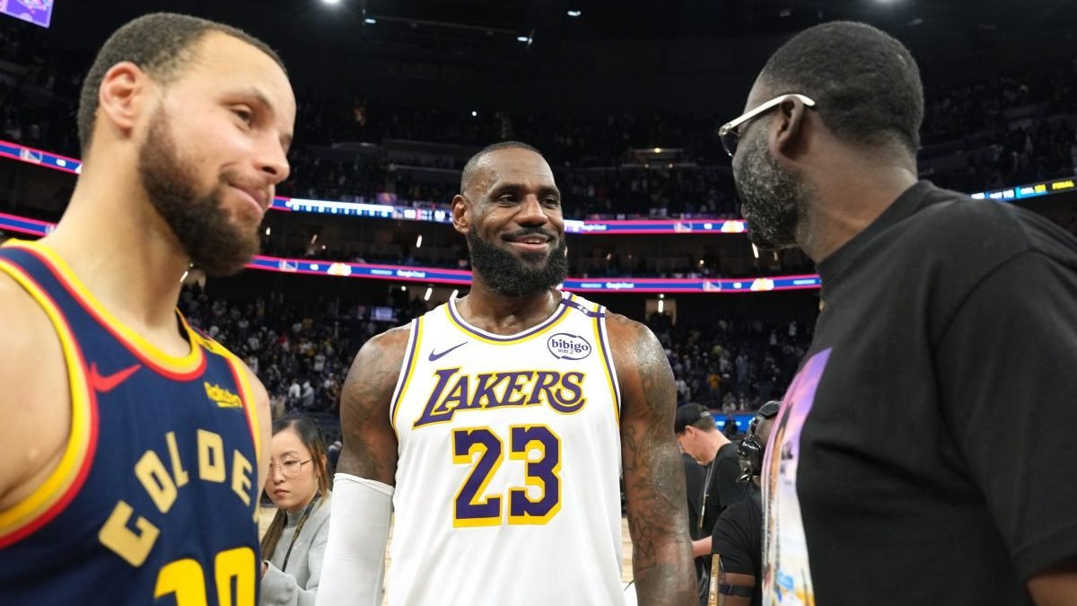 Steph Curry Drops Surprising Name for NBA’s Smartest Player—You Won’t Believe Who Tops His List!