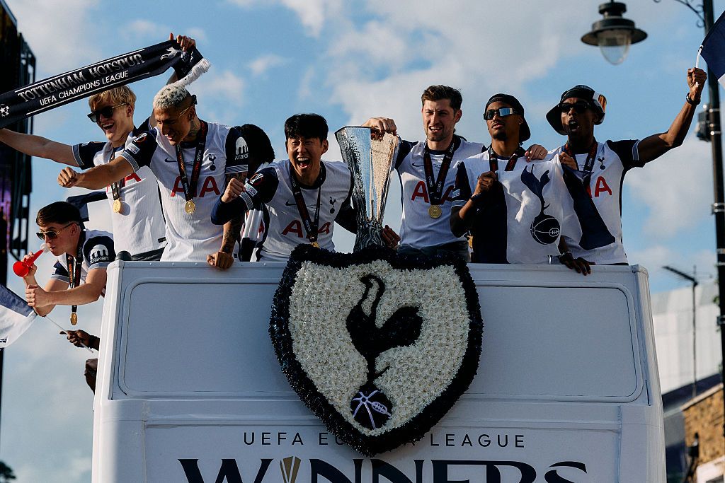 Tottenham’s Bold Move Shocks PSG: What’s Behind Their Game-Changing Transfer Offer?