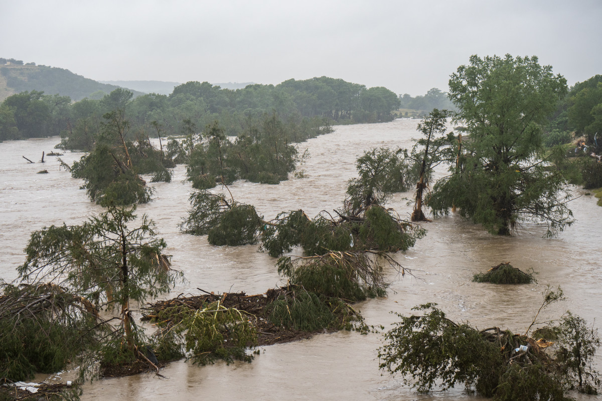 Tragic Texas Flood Claims Life of College Coach’s Daughter—A Community’s Heartbreaking Response Unfolds