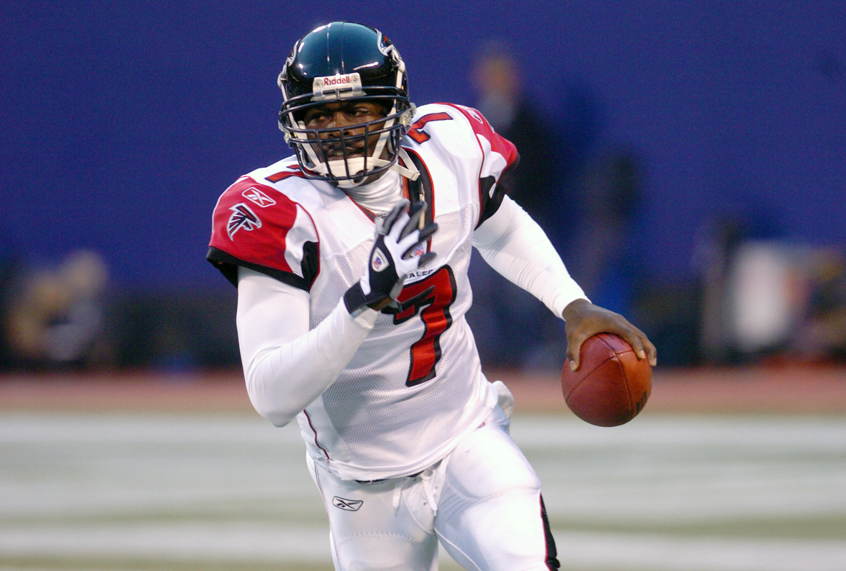 Unbelievable Tributes Flood In for NFL Legend Michael Vick—What’s Behind the Outpouring?
