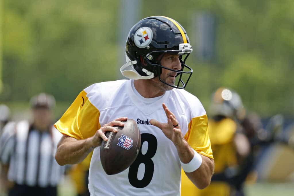 Why Are Early Betting Odds Grim for Aaron Rodgers' Next Move?