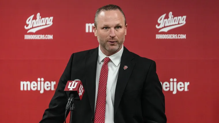 Why Is Indiana Coach Darian DeVries Facing Backlash Over His Controversial Non-Conference Lineup?
