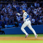 Yoshinobu Yamamoto’s Stunning Performance Propels Dodgers in Thrilling Showdown Against White Sox