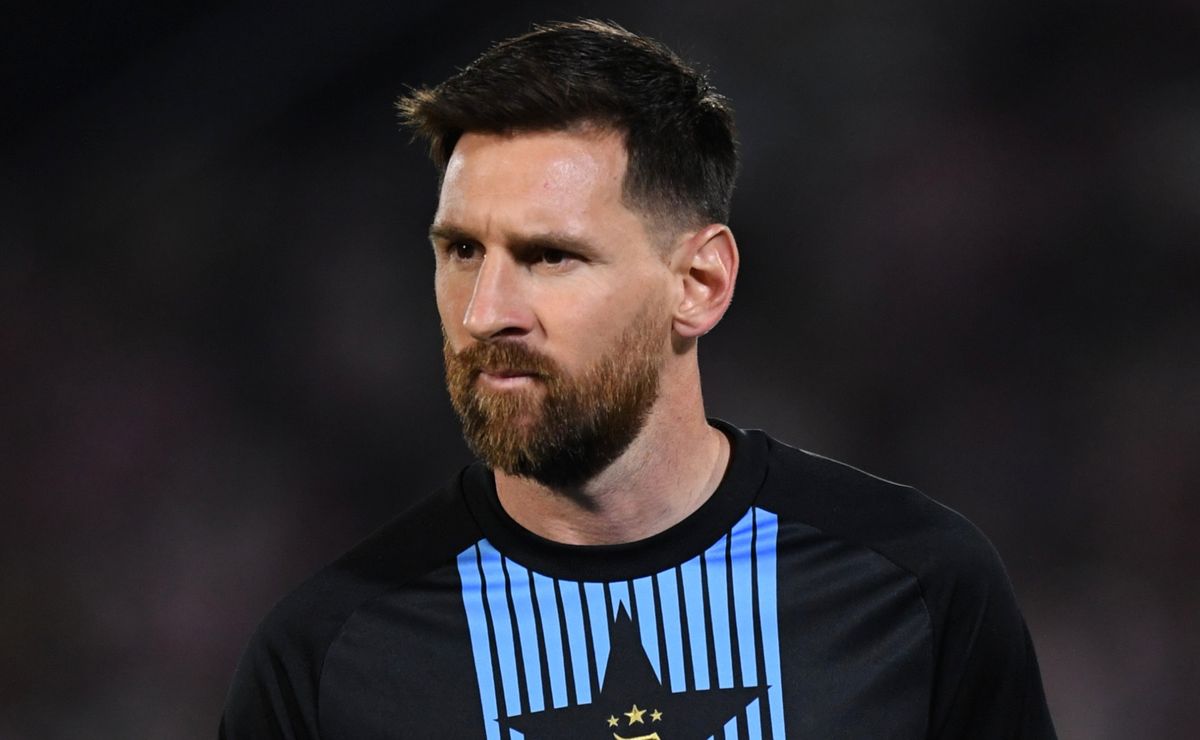Argentina FA President Drops Cryptic Message to Messi, Sparking Retirement Rumors Buzz
