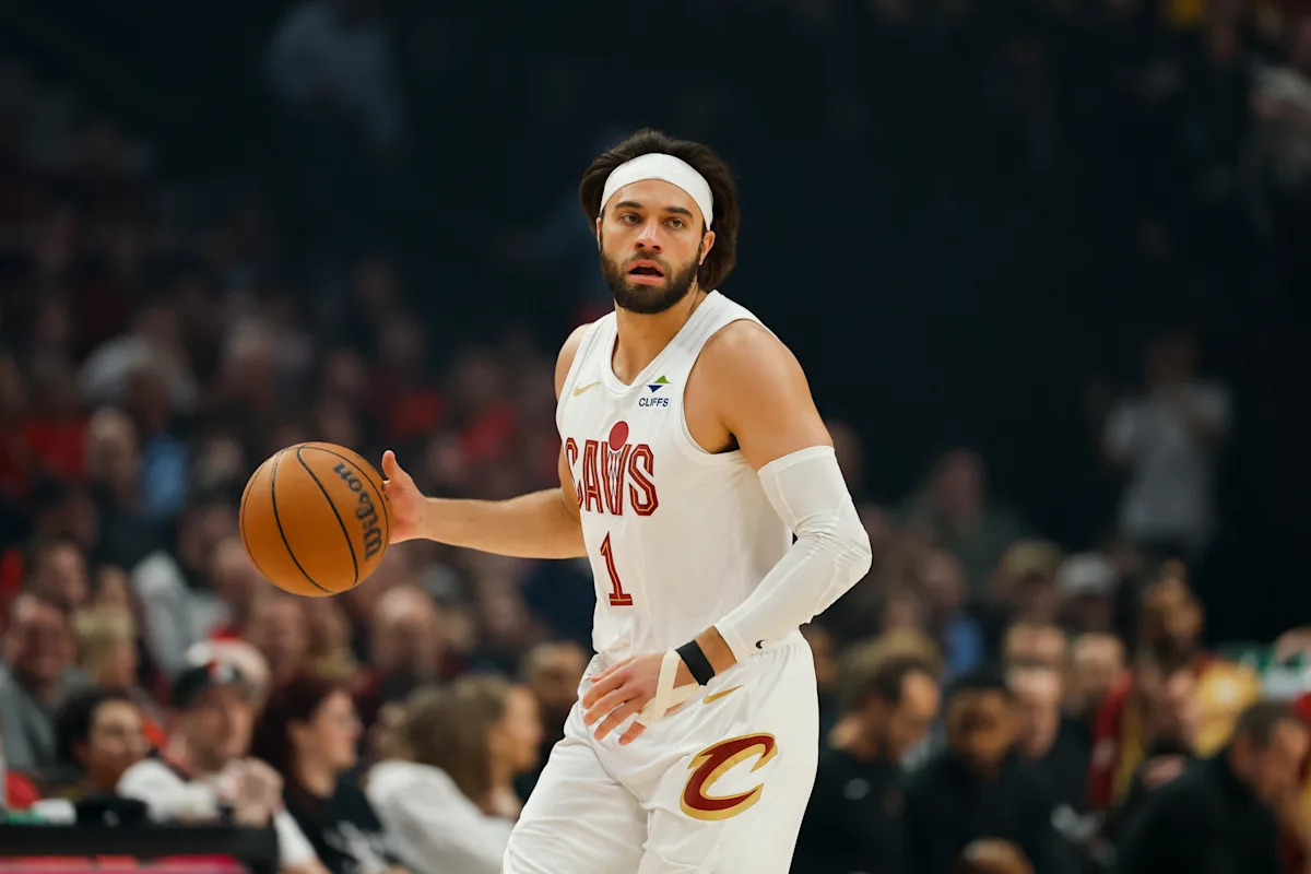 Cavaliers Face Early Setback: Max Strus’ Mysterious Foot Injury Threatens Season Start