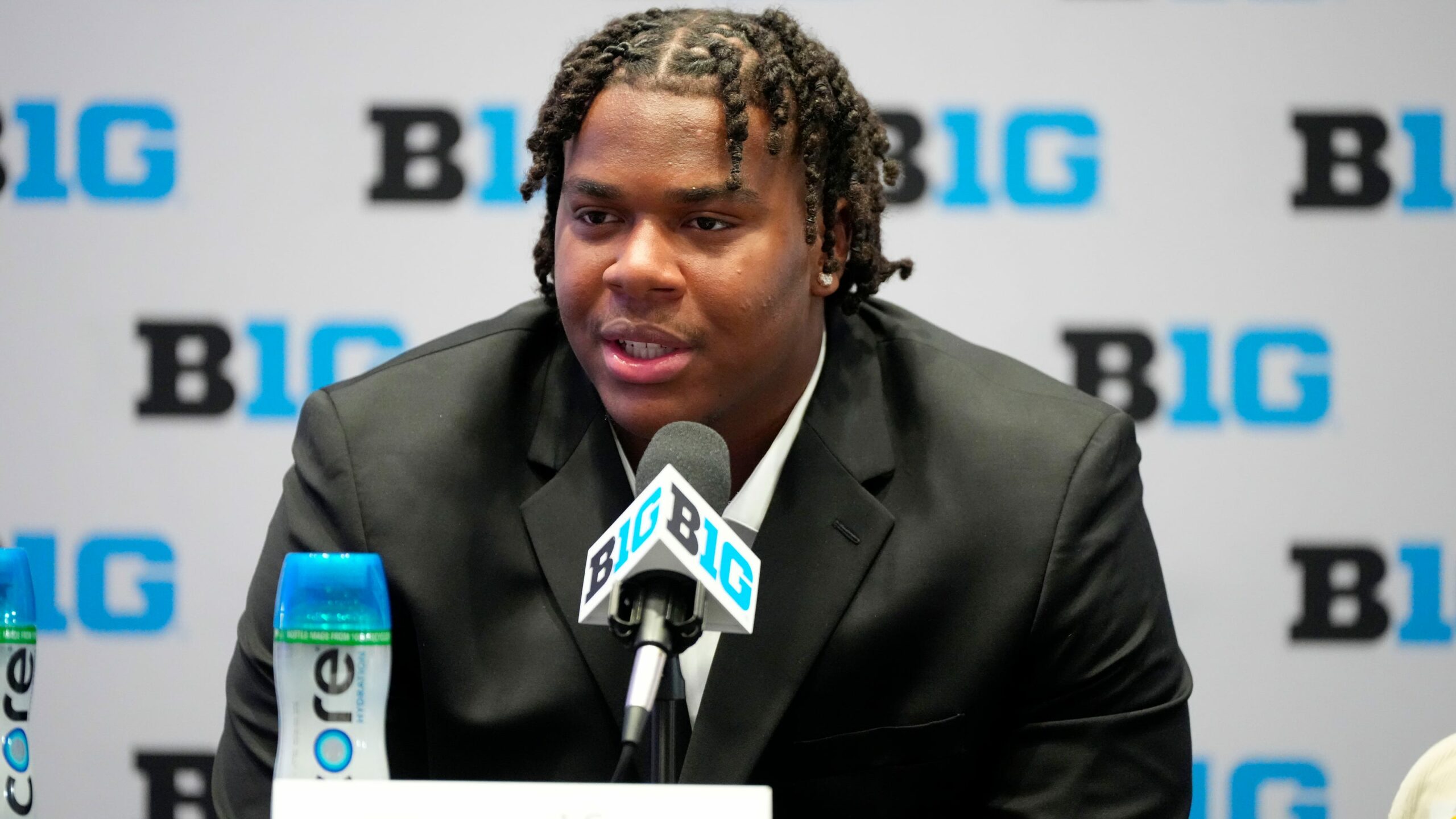 Could Illini's J.C. Davis Be the NFL's Next Unstoppable Left Tackle?