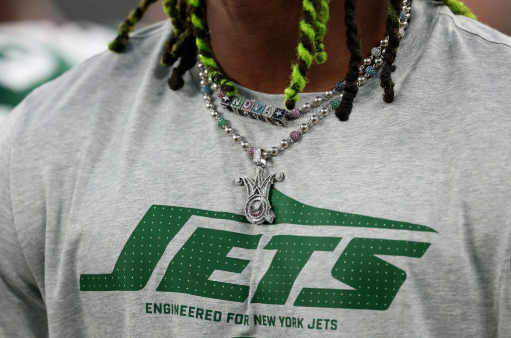 Could This Surprising QB Addition Transform the Jets’ Season?