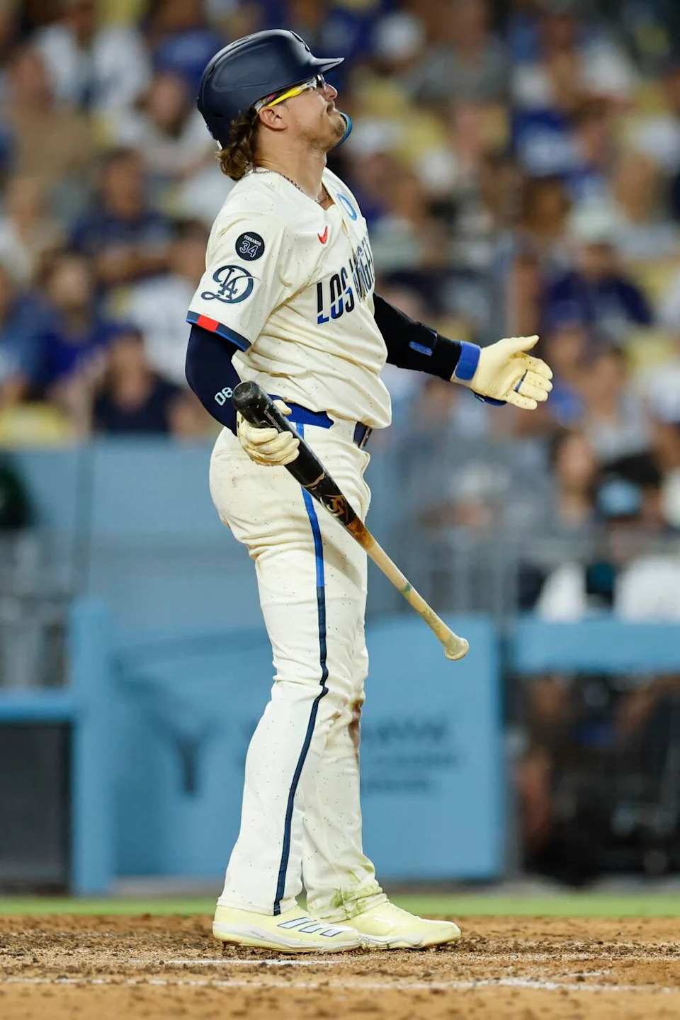 Dodgers’ Costly Errors Unravel Against Glasnow as Arizona Seizes Unexpected Victory