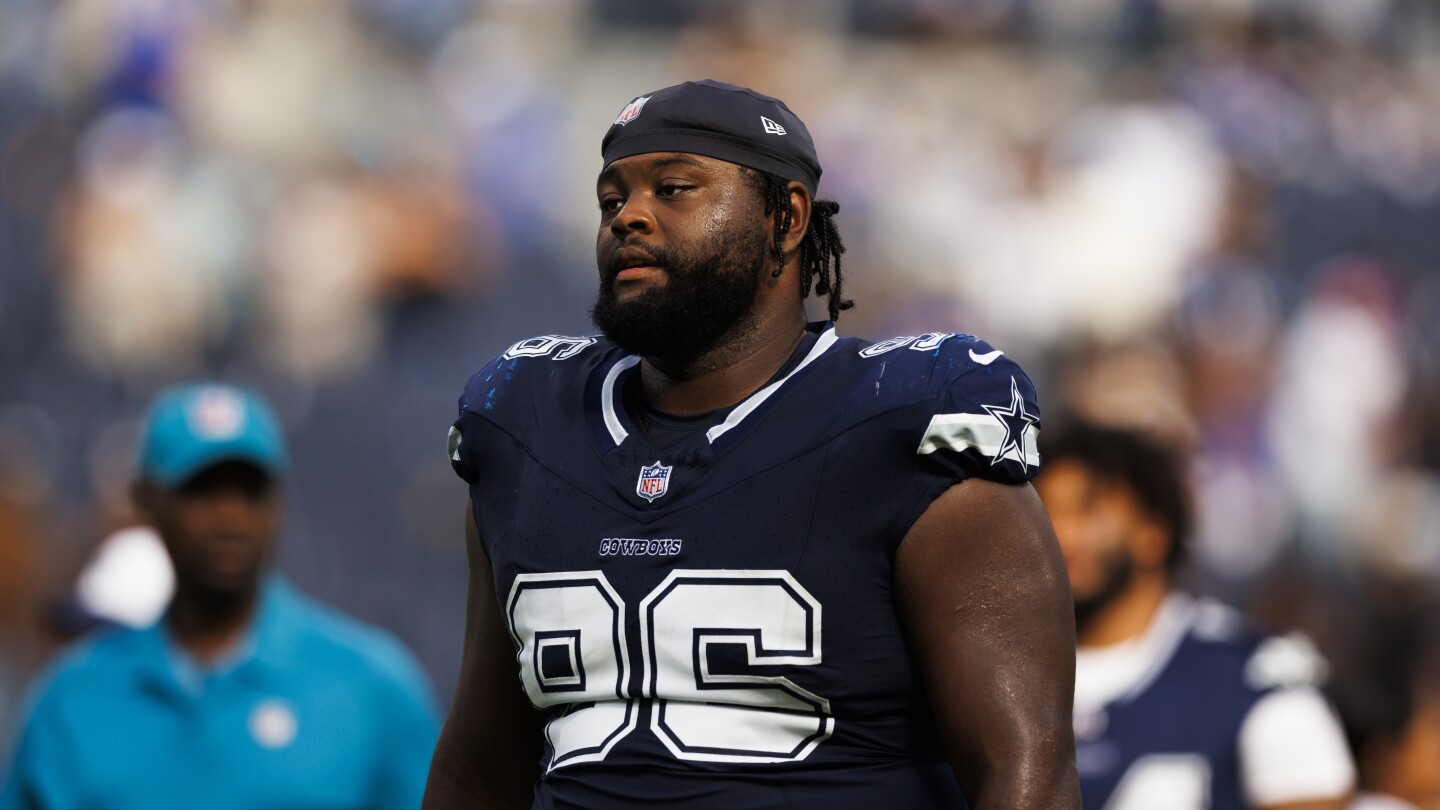 Eagles Shake Up Roster: Bold Move to Sign DT Justin Rogers and Cut LS Christian Johnstone—What’s Behind the Change?