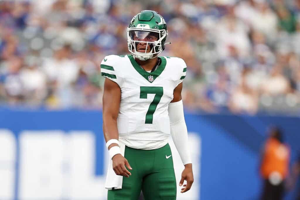 Ex-Player Drops Shocking Warning About Justin Fields’ Future – What It Means for the Team