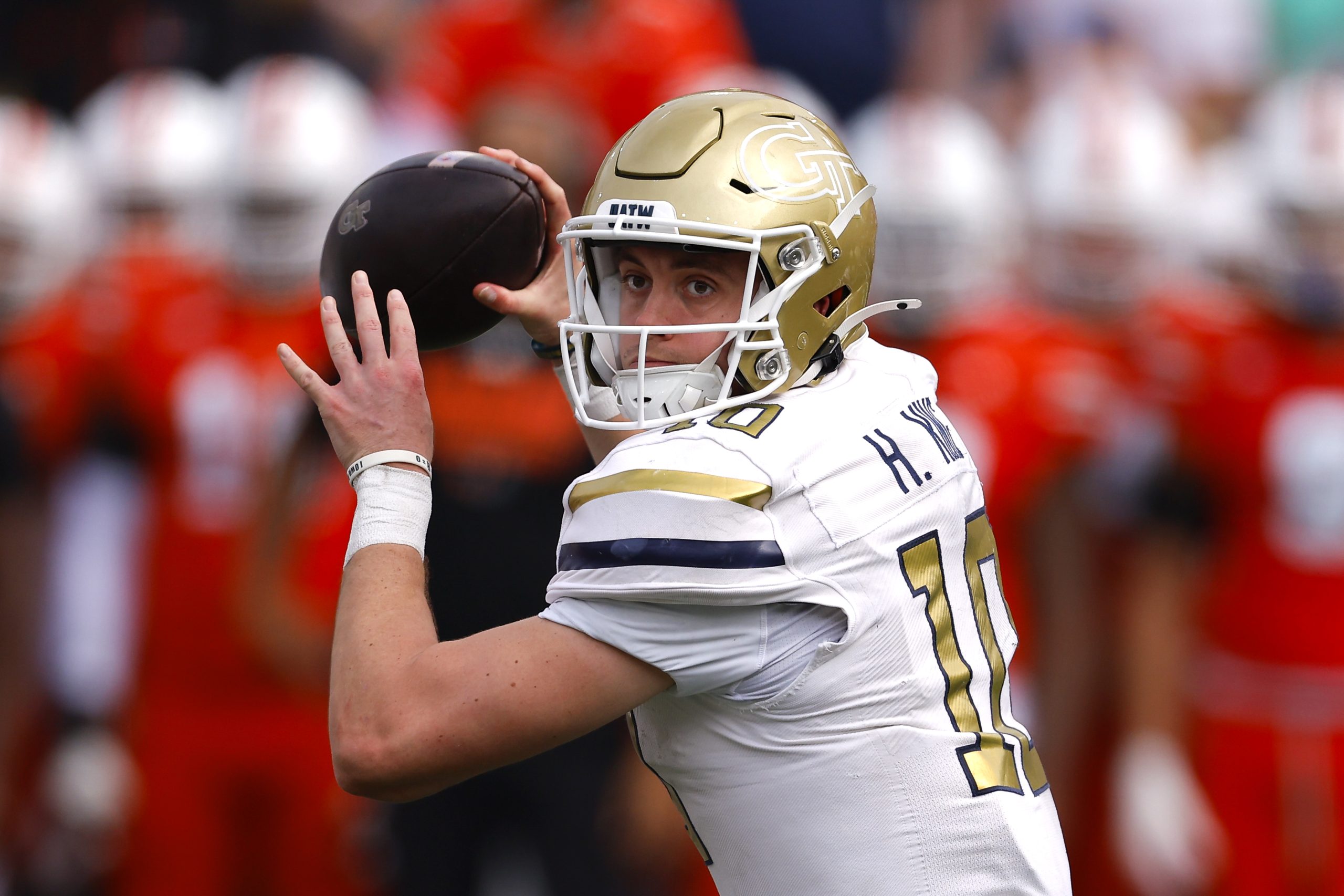 Georgia Tech and Colorado Clash: Which Offense Will Dominate the Showdown?