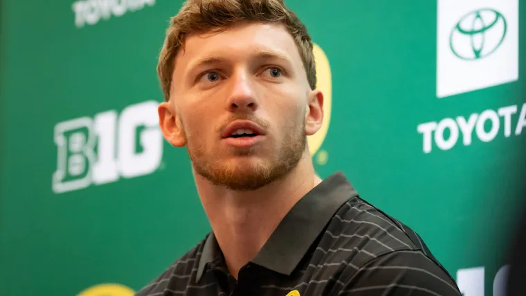 Oregon’s Top Trio Shocks Experts, Earns Coveted Preseason AP All-American Honors