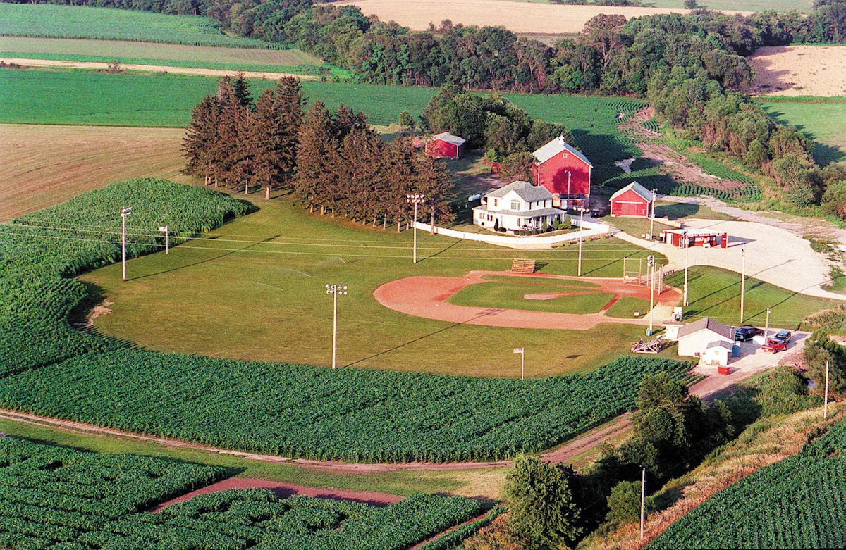 Phillies and Twins Set to Clash in 2026 Field of Dreams Game—What Secrets Will This Legendary Match Unveil?