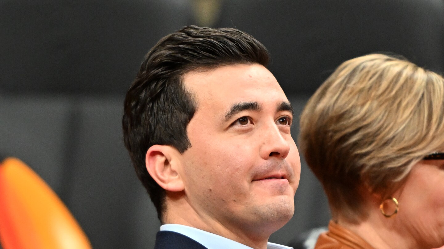 Raptors Make Bold Move: Bobby Webster’s New Role Could Redefine Franchise’s Future