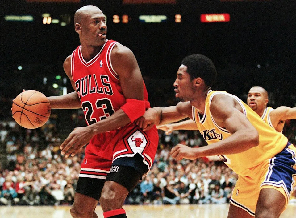 Rare Kobe Bryant-Michael Jordan Card Poised to Shatter Record Exactly on Mamba’s Birthday—What This Means Will Surprise You